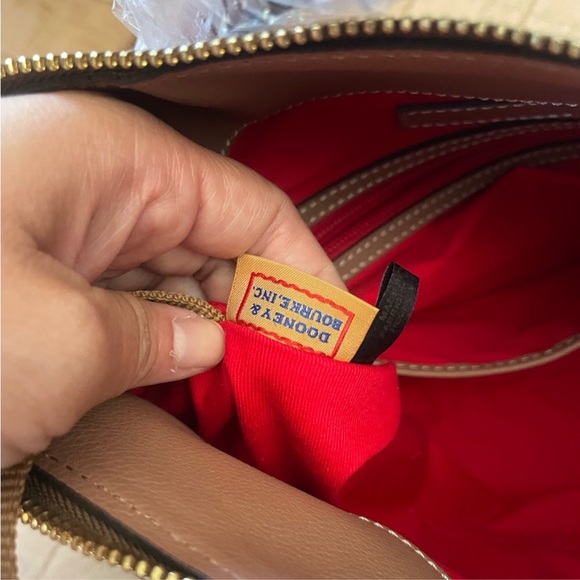 NWT Dooney and Bourke Sorrento Satchel in color Bark RARE - Picture 12 of 16